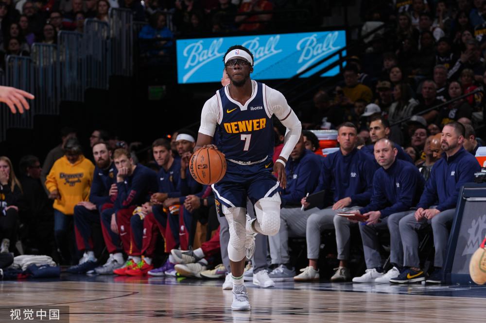 手林浩斐以 手林浩斐以