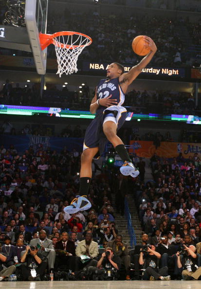 反复出现 反复出现