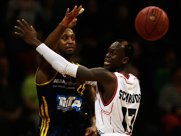 争冠话题几 争冠话题几